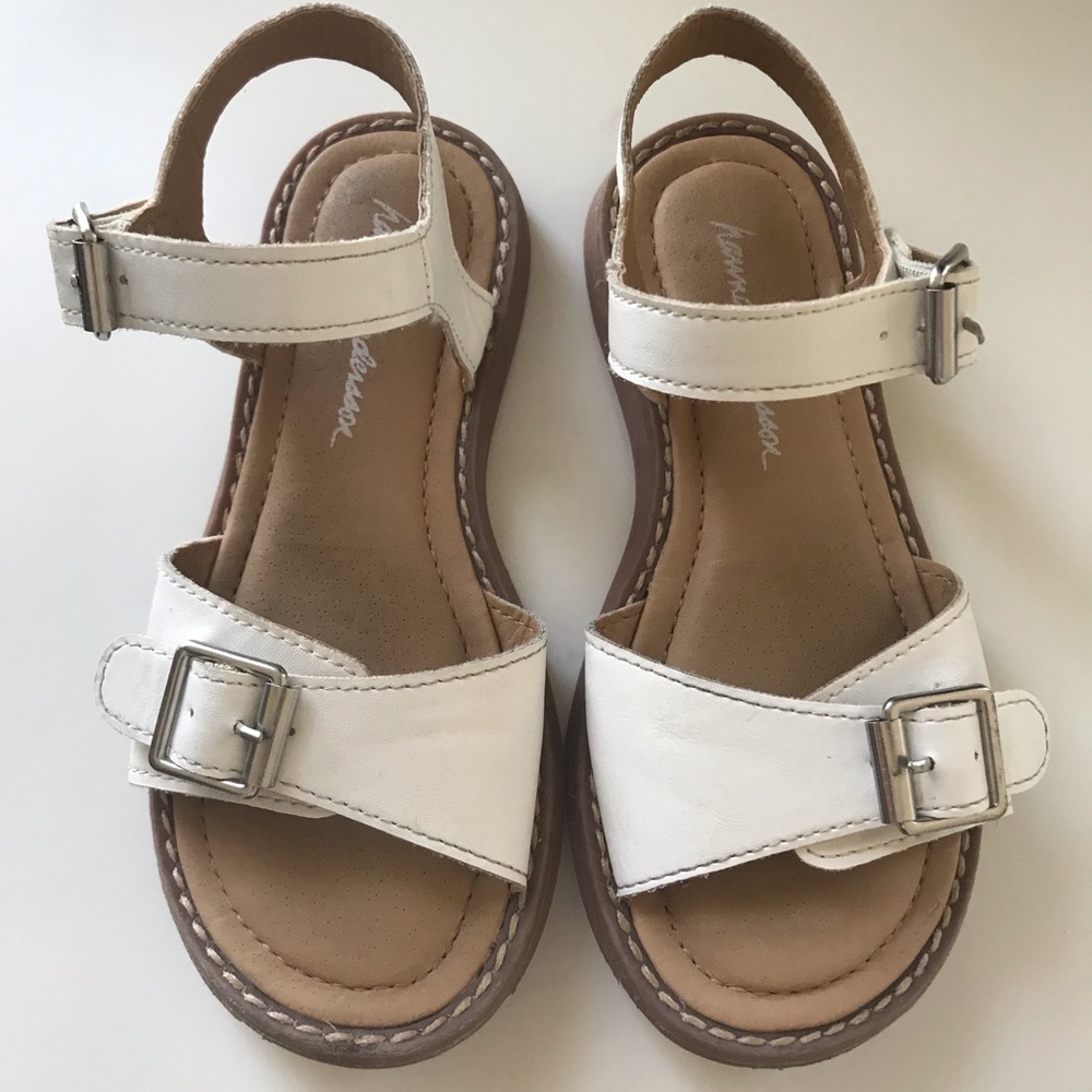Hanna Andersson Caty White Sandals 11 VGUC